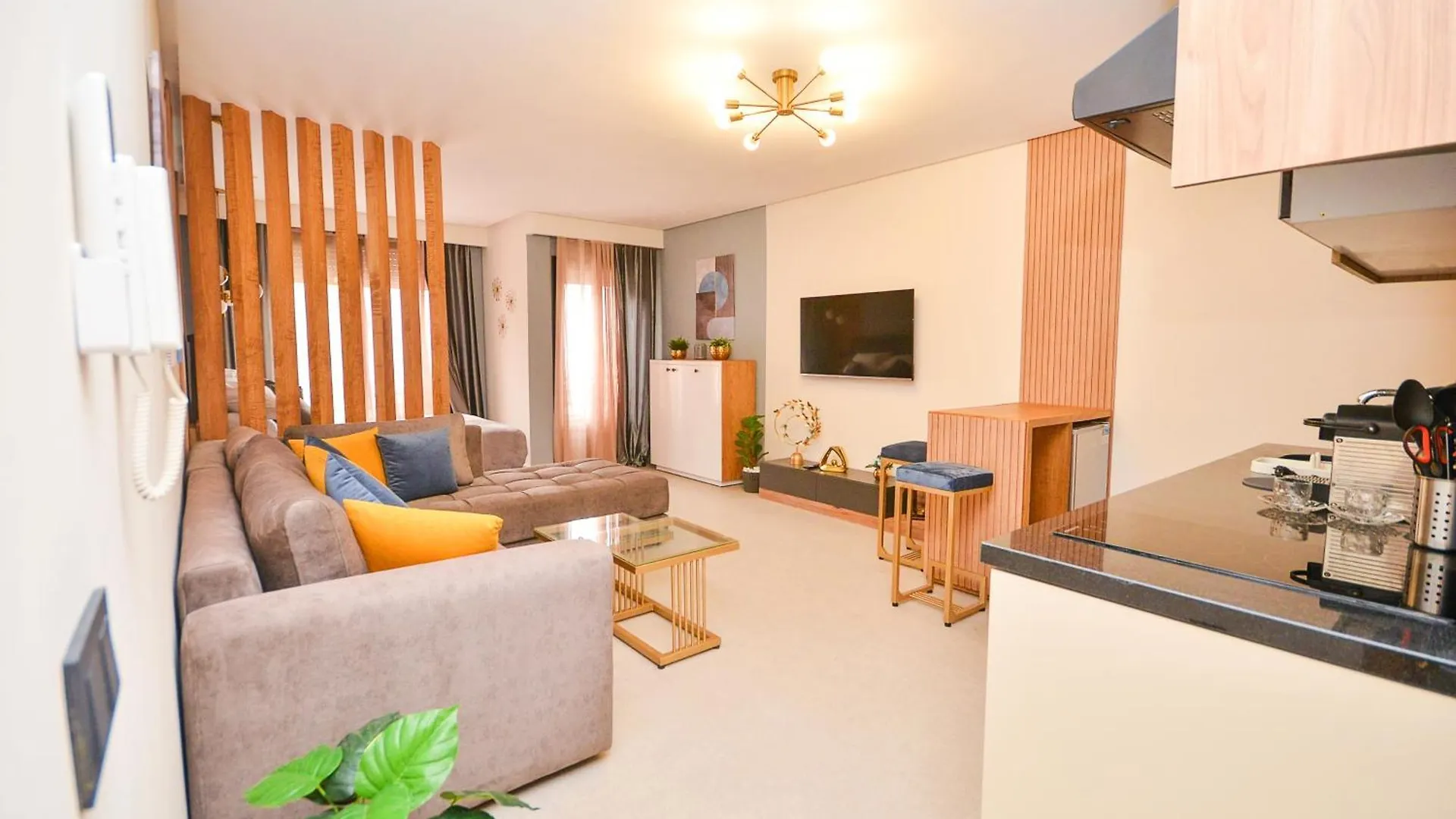 קזבלנקה Studio 08 Maarif - High Speed Wi-Fi